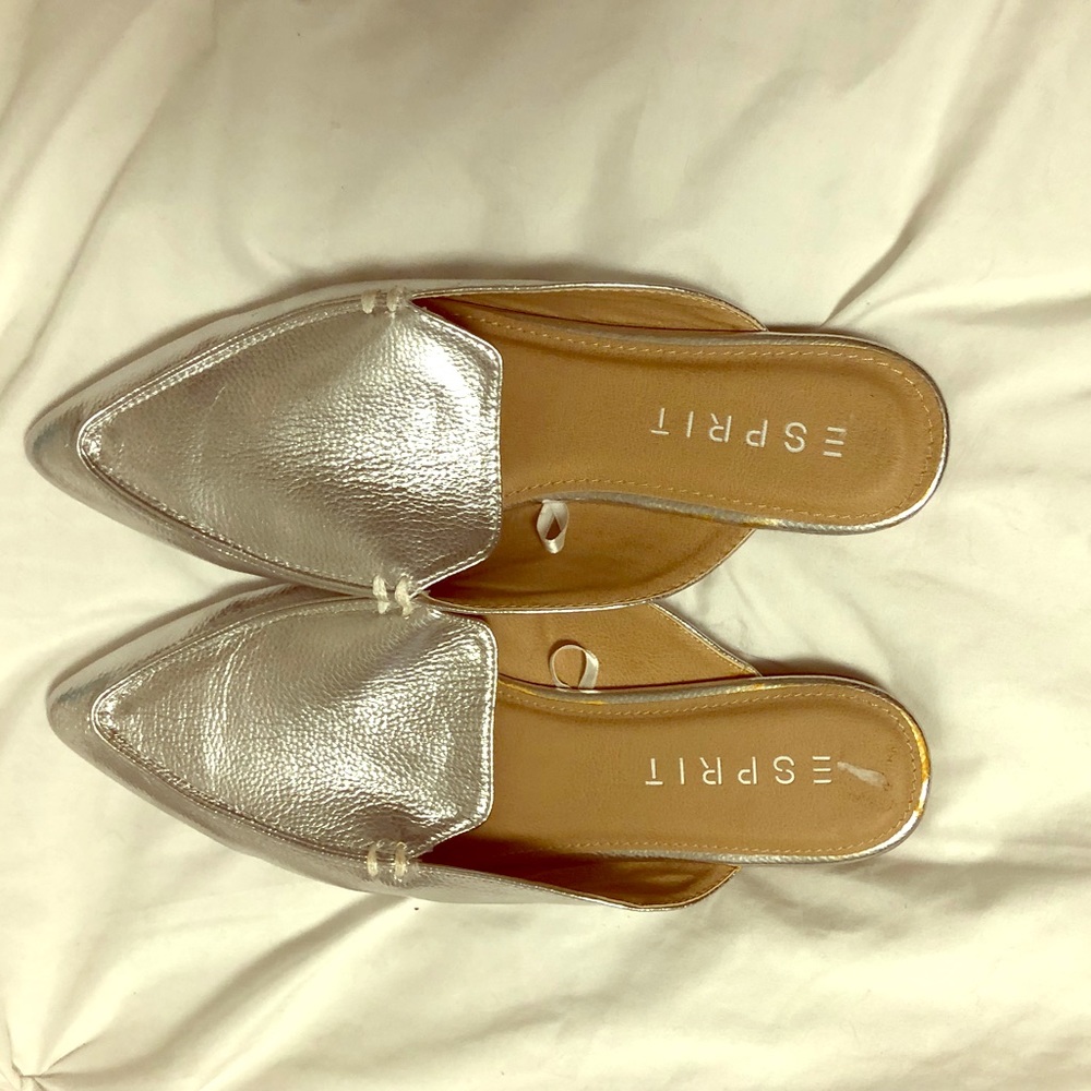 Spirit Silver moccasins